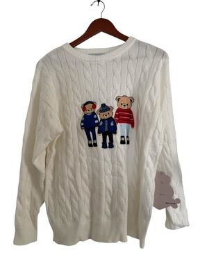 Urban weekend White Cable-Knit Crewneck Sweater with Embroidered Bears NWT